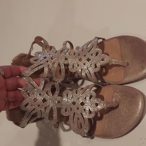 FINAL PRICE 🔥 Torrid Gladiator sandals gold with studs 💛